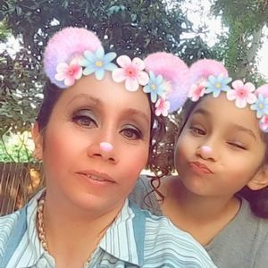 Meet your Posher, Lorena